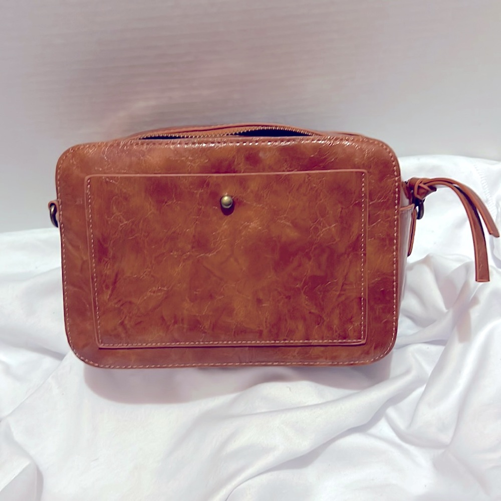 | Social Threads  Purse | camel color |